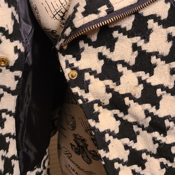 Apple Bottoms cropped jacket - Picture 13 of 14